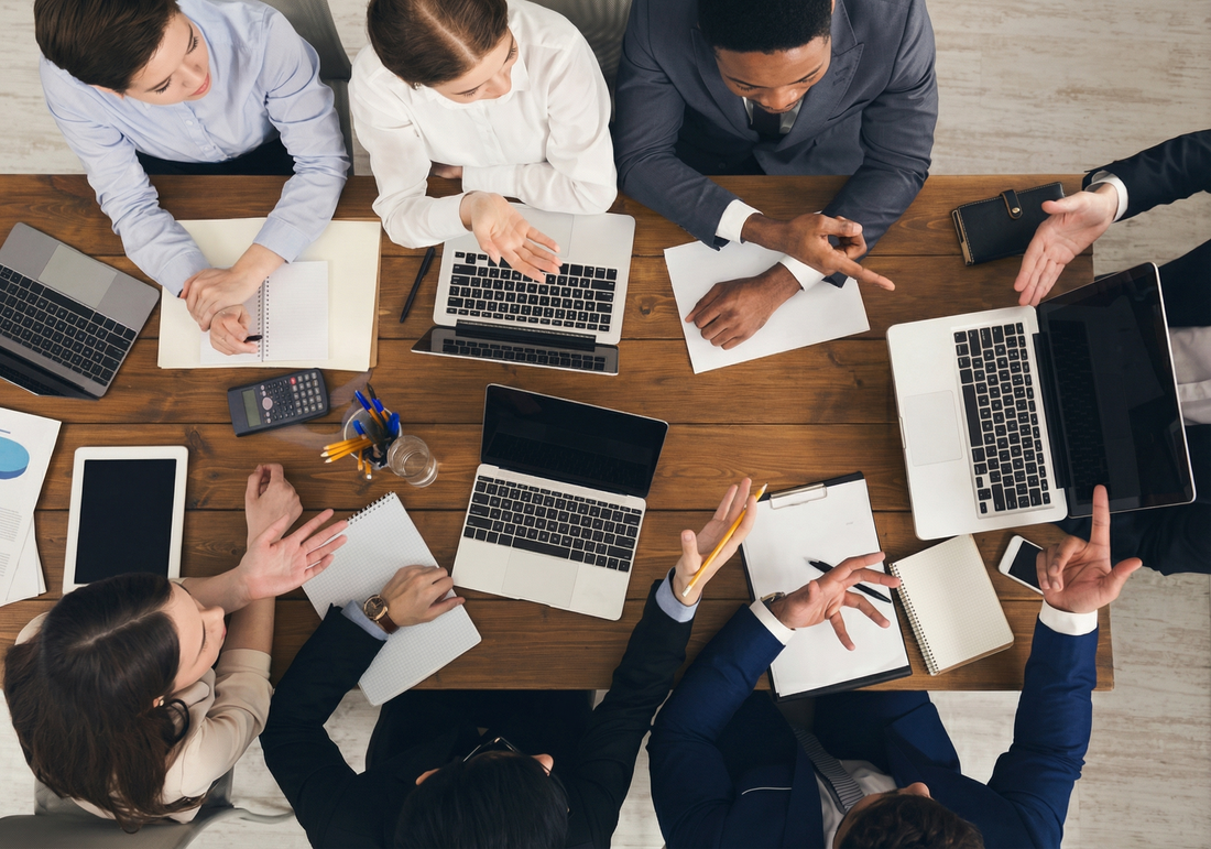 בריאות, ריכוז ותפוקה: למה כל חברה מצליחה משקיעה בכיסאות ארגונומיים של העובדים שלה